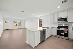 303 Bandit Cv Ct, Magnolia, TX 77354 - Photo 5