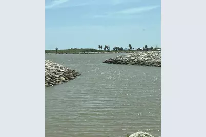 310 Jettyview Road, Surfside Beach, TX 77541 - Photo 15