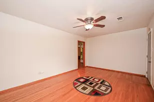 4905 Paradise Ln, Houston, TX 77048 - Photo 5