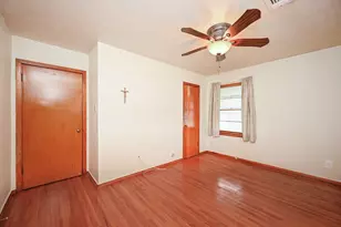 4905 Paradise Ln, Houston, TX 77048 - Photo 15