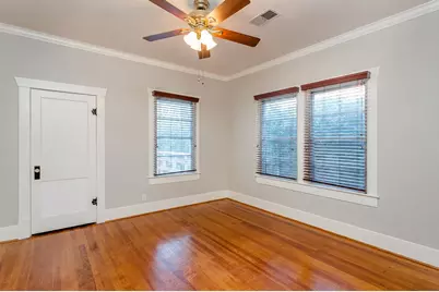 205 E 24th Street, Houston, TX 77008 - Photo 7