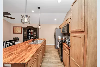 14961 Lamar Road, Willis, TX 77378 - Photo 13