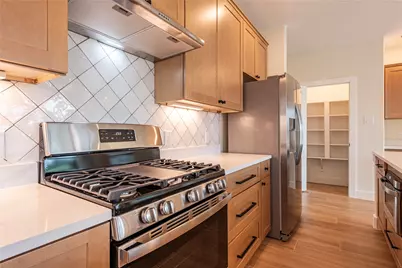 15307 Laurel Oak Lane, Santa Fe, TX 77517 - Photo 9