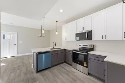 9815 Tuffly Street, Houston, TX 77029 - Photo 5