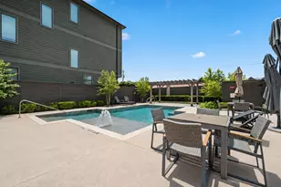 1904 Lizards Ln, Houston, TX 77043 - Photo 27