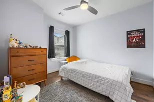 1904 Lizards Ln, Houston, TX 77043 - Photo 17