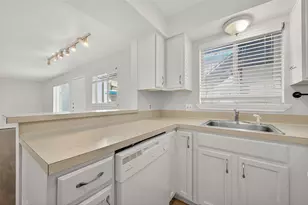 2020 Huldy St, Houston, TX 77019 - Photo 21