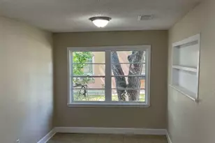 815 W 12th St, Freeport, TX 77541 - Photo 5