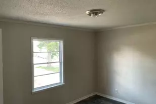 815 W 12th St, Freeport, TX 77541 - Photo 11
