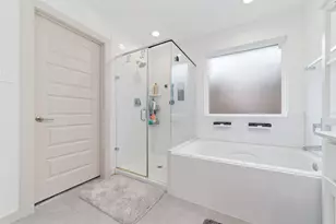 7011 Fleetwood Crescent Wy, Richmond, TX 77407 - Photo 13