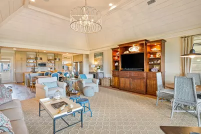 4424 Hatteras Drive, Crystal Beach, TX 77650 - Photo 13