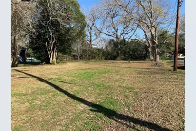 232 S Bell Drive, Texas City, TX 77591 - Photo 3