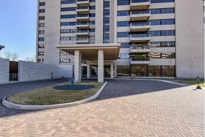 49 Briar Hollow Lane #406, Houston, TX 77027 - Photo 37