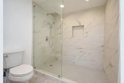 49 Briar Hollow Lane #406, Houston, TX 77027 - Photo 25