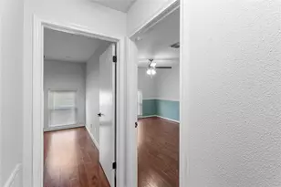 15803 Echo Hill Dr, Houston, TX 77059 - Photo 27