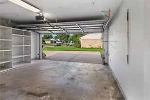 15803 Echo Hill Dr, Houston, TX 77059 - Photo 41