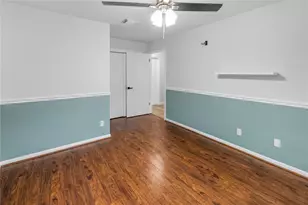 15803 Echo Hill Dr, Houston, TX 77059 - Photo 29