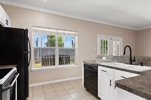 13318 Colton Ln, Santa Fe, TX 77510 - Photo 5