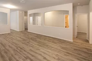 910 Dancing Sun Court, Baytown, TX 77521 - Photo 5