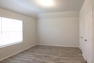 910 Dancing Sun Court, Baytown, TX 77521 - Photo 7