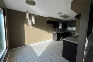 6619 Foxfern St, Houston, TX 77049 - Photo 13