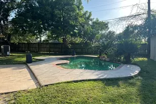 6619 Foxfern St, Houston, TX 77049 - Photo 27