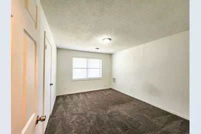 1307 Dwinnell Street, Baytown, TX 77520 - Photo 9