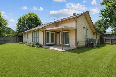 223 E Forest Avenue, Shoreacres, TX 77571 - Photo 19