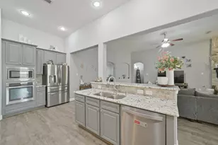 30014 Valley Terrace Dr, Fulshear, TX 77441 - Photo 17