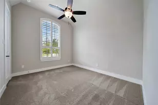 305 Mallory Ct, Montgomery, TX 77316 - Photo 25