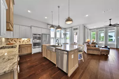 305 Mallory Court, Montgomery, TX 77316 - Photo 11