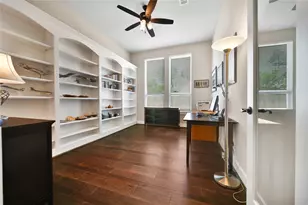 305 Mallory Ct, Montgomery, TX 77316 - Photo 15