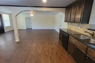 3 Lovers Ln, Dayton, TX 77535 - Photo 15