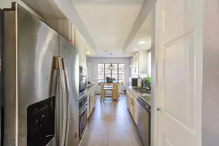 10815 Sageyork Dr, Houston, TX 77089 - Photo 7