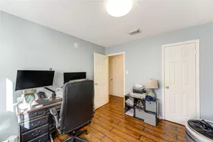 10815 Sageyork Dr, Houston, TX 77089 - Photo 17