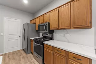 18 Maize Meadow Pl, Spring, TX 77381 - Photo 9