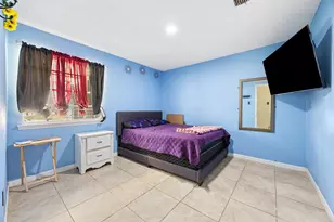 6715 Rowell Ct, Houston, TX 77489 - Photo 9
