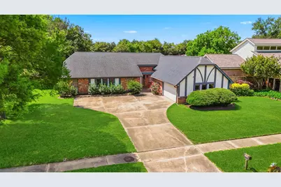 3931 Pleasant Valley Drive, Missouri City, TX 77459 - Photo 1