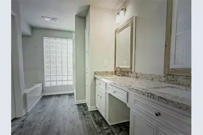 3931 Pleasant Valley Drive, Missouri City, TX 77459 - Photo 13