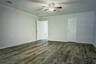 3931 Pleasant Valley Dr, Missouri City, TX 77459 - Photo 11