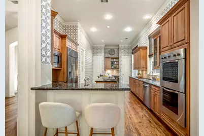 2814 Mid Lane, Houston, TX 77027 - Photo 17