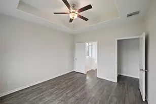 600 Danielle St, Dayton, TX 77535 - Photo 11