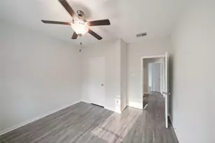 600 Danielle St, Dayton, TX 77535 - Photo 15