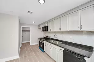 5903 Belneath St, Houston, TX 77033 - Photo 11