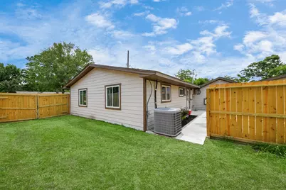 5903 Belneath Street #A, Houston, TX 77033 - Photo 29