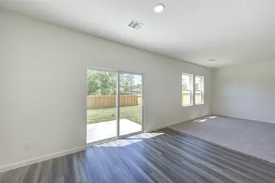 10207 Purple Daphne Lane, Houston, TX 77016 - Photo 13