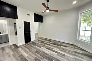 2001 29th St, Galveston, TX 77550 - Photo 5