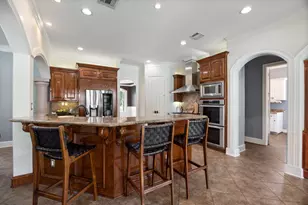 4447 Chateau Creek Way, Spring, TX 77386 - Photo 17
