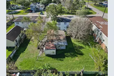 2312 & 2315 Avenue B, Dickinson, TX 77539 - Photo 5