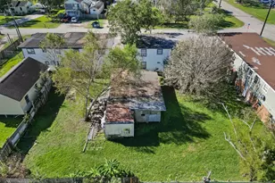 2312 & 2315 Ave B, Dickinson, TX 77539 - Photo 5